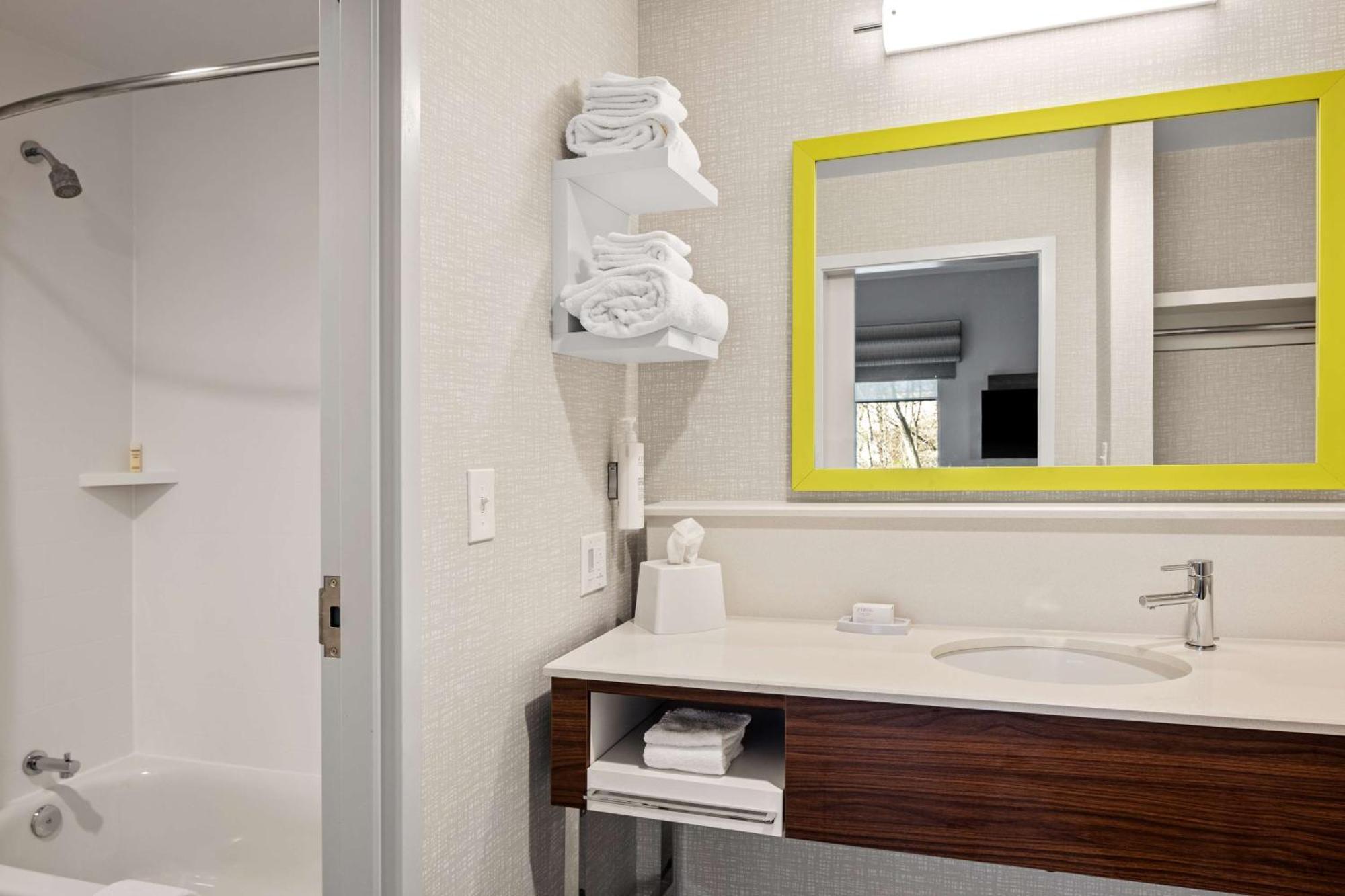 Hampton Inn & Suites Cincinnati West, Oh Dent Екстериор снимка