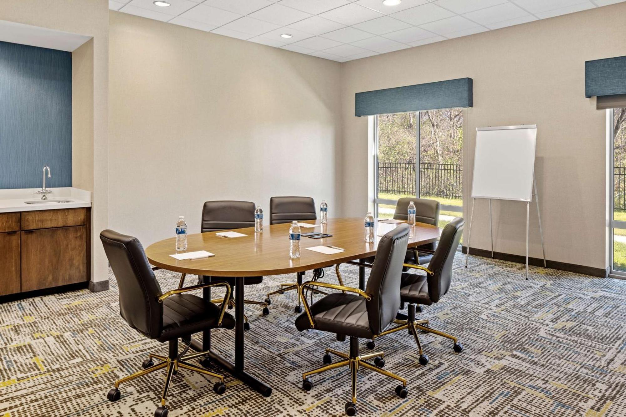 Hampton Inn & Suites Cincinnati West, Oh Dent Екстериор снимка