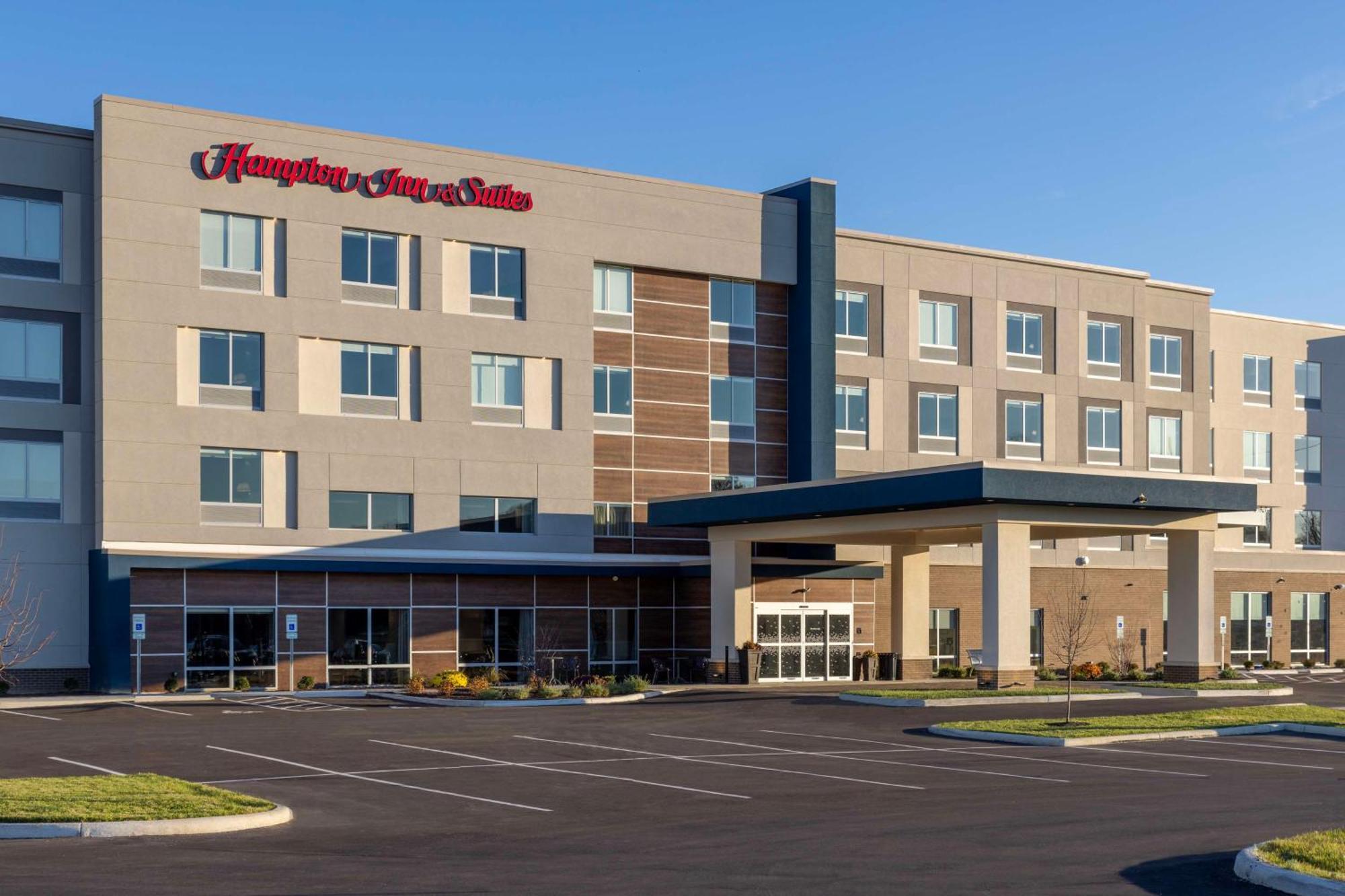 Hampton Inn & Suites Cincinnati West, Oh Dent Екстериор снимка