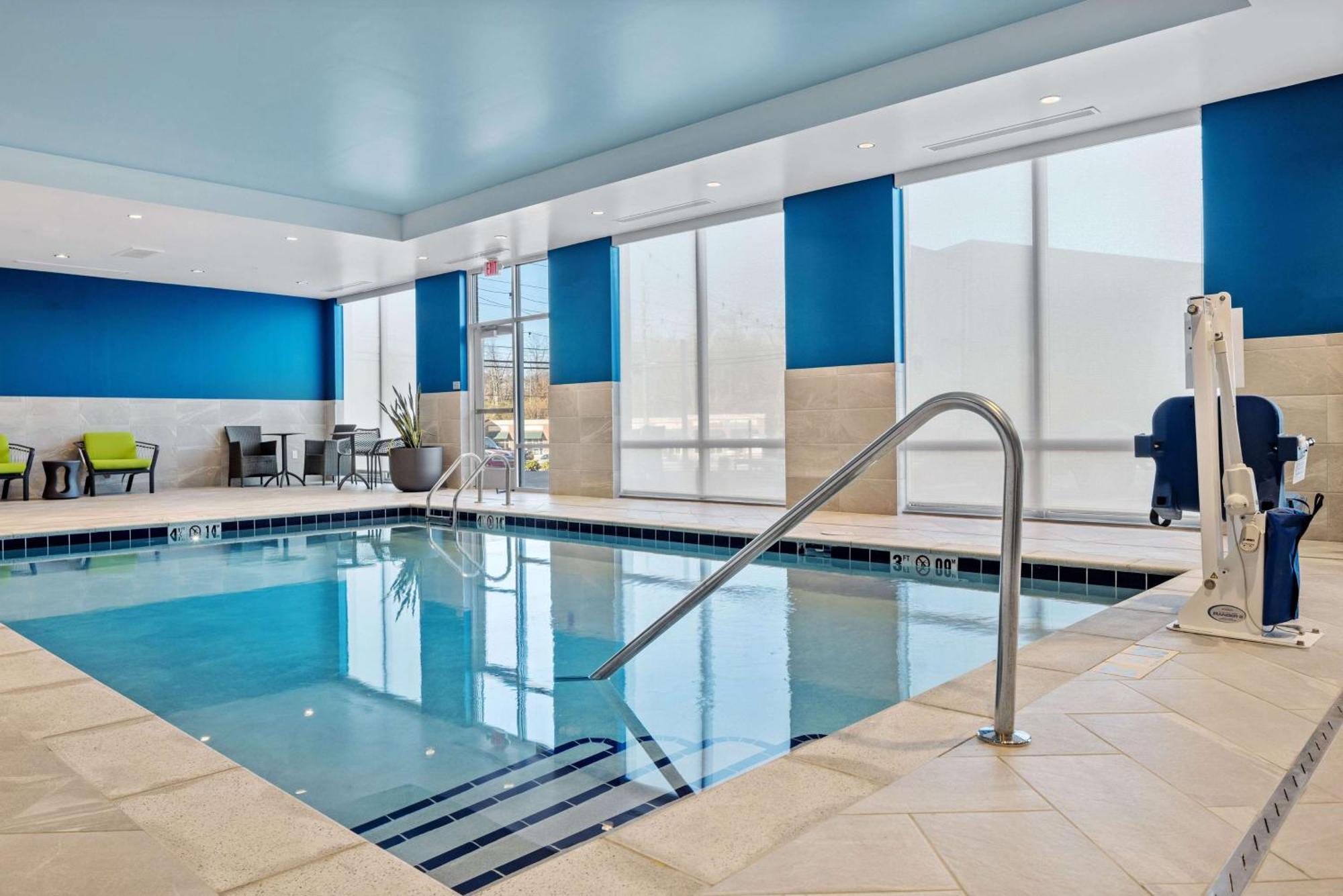 Hampton Inn & Suites Cincinnati West, Oh Dent Екстериор снимка